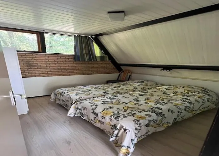 Holiday home Dine & Unwind Vacation Spot Stramproy