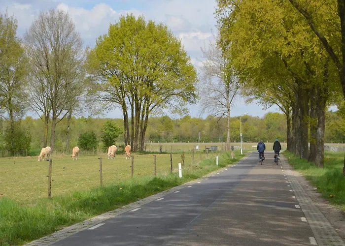 Holiday home Dine & Unwind Vacation Spot *